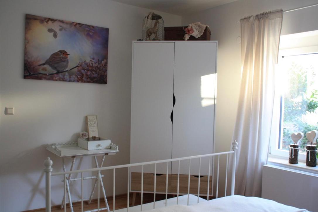 Gemuetliche Ferienwohnung In Edesheim An Der Weinstrasse Экстерьер фото